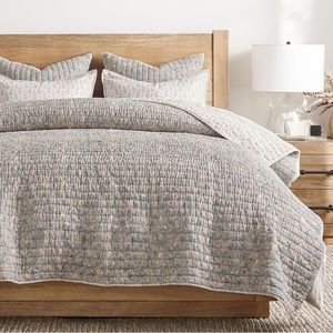 NWT Pottery Barn ‘Remi’ Handcrafted Quilt + Euro Shams